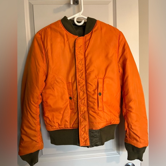 ALPHA INDUSTRIES MA-1 Reversible Bomber Jacket in Sage Green Size Small Slim Fit - Picture 10 of 15